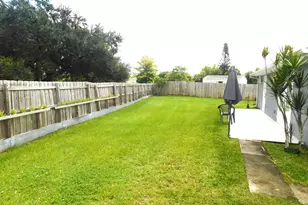 1367 Elmbank Way, Royal Palm Beach, FL 33411 - Photo 16