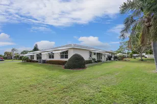 404 Sandpiper Dr, Fort Pierce, FL 34982 - Photo 4