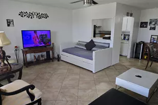 41 Brighton Unit, Boca Raton, FL 33434 - Photo 2