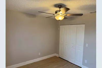 2790 SE Melaleuca Boulevard, Port Saint Lucie, FL 34952 - Photo 20