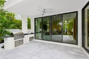 753 Park Dr W, Boca Raton, FL 33432 - Photo 20