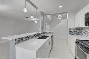 5286 Sapphire Valley, Boca Raton, FL 33486 - Photo 4