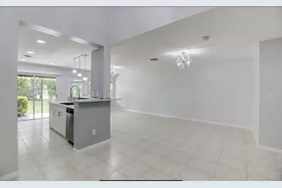 5286 Sapphire Valley, Boca Raton, FL 33486 - Photo 6