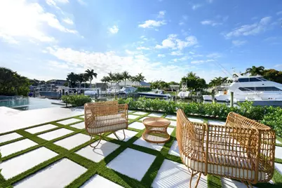 2408 Azure Circle, Palm Beach Gardens, FL 33410 - Photo 44