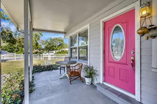 736 Rockland Dr House, West Palm Beach, FL 33405 - Photo 14