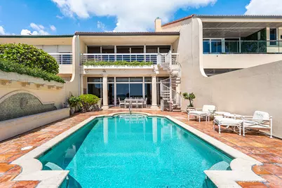 13 Sloans Curve Drive #13, Palm Beach, FL 33480 - Photo 34