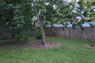 534 SW Halifax Ave, Port Saint Lucie, FL 34953 - Photo 32