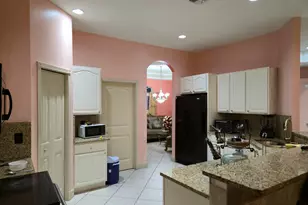 534 SW Halifax Ave, Port Saint Lucie, FL 34953 - Photo 10