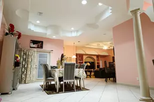 534 SW Halifax Ave, Port Saint Lucie, FL 34953 - Photo 6