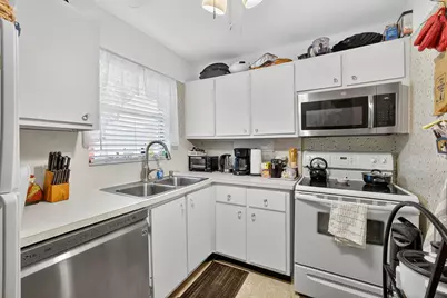 313 Lake Frances Drive, West Palm Beach, FL 33411 - Photo 22