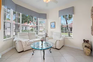 68 Monterey Pointe Dr, Palm Beach Gardens, FL 33418 - Photo 8