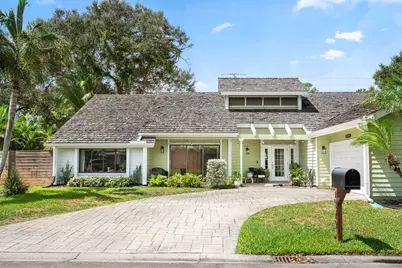10370 SE Jupiter Narrows Drive, Hobe Sound, FL 33455 - Photo 1
