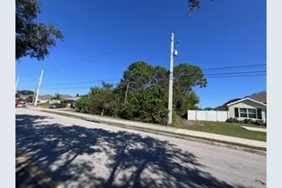 2249 SE Lennard Road, Port Saint Lucie, FL 34952 - Photo 8