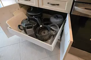 10039 Hickorywood Pl, Boynton Beach, FL 33437 - Photo 16