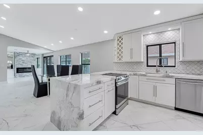 8216 Sweetbriar Way, Boca Raton, FL 33496 - Photo 4