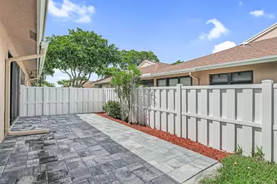 8216 Sweetbriar Way, Boca Raton, FL 33496 - Photo 38