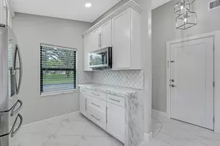 8216 Sweetbriar Way, Boca Raton, FL 33496 - Photo 8