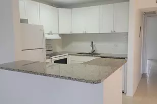500 Village Green Cir W, Palm Springs, FL 33461 - Photo 4