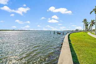 210 Russlyn Dr, West Palm Beach, FL 33405 - Photo 20