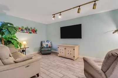 128 Sherwood Circle, Unit #13B, Jupiter, FL 33458 - Photo 6