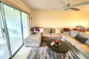 3755 Via Poinciana, Lake Worth, FL 33467 - Photo 2