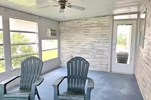 8483 Schefflera Ct, Port Saint Lucie, FL 34952 - Photo 10