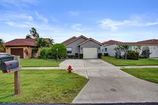 8333 Bonita Isle Dr, Lake Worth, FL 33467 - Photo 36