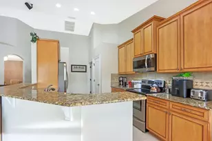 2548 SW Edgarce St, Port Saint Lucie, FL 34953 - Photo 8