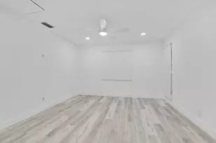 8844 Belle Aire Dr Dr Unit, Boca Raton, FL 33433 - Photo 10