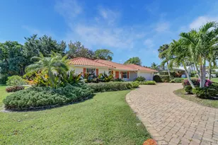 8574 SE Seagrape Way, Hobe Sound, FL 33455 - Photo 2