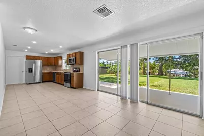 751 Hummingbird Way, Unit #7, North Palm Beach, FL 33408 - Photo 8