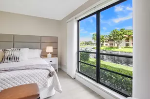 512 Brackenwood Pl, Palm Beach Gardens, FL 33418 - Photo 24