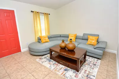 220 W Arbor Avenue, Port Saint Lucie, FL 34952 - Photo 4