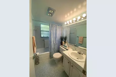 208 Chatham J, Unit #208, West Palm Beach, FL 33417 - Photo 24