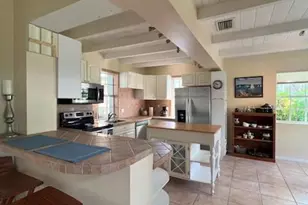 2098 Juana Rd, Boca Raton, FL 33486 - Photo 6