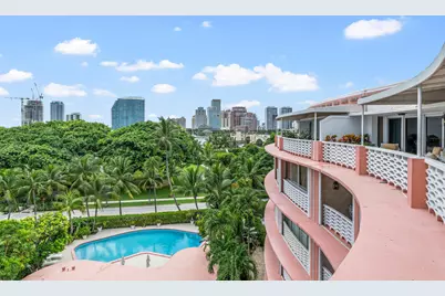 315 S Lake Drive #Ph C, Palm Beach, FL 33480 - Photo 2