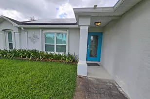 862 SW Carmelite St, Port Saint Lucie, FL 34983 - Photo 2