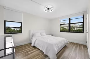 911 Ocean Dr, Juno Beach, FL 33408 - Photo 6