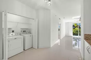255 NE 3rd Ave, Delray Beach, FL 33444 - Photo 14