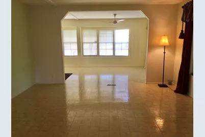 191 W Caribbean, Port Saint Lucie, FL 34952 - Photo 10