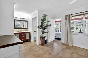 242 High Point Ct W Unit, Delray Beach, FL 33445 - Photo 14