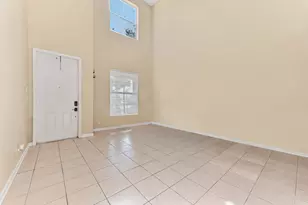 8639 Tally Ho Ln, Royal Palm Beach, FL 33411 - Photo 8