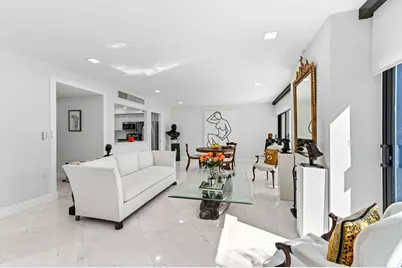 1924 Presidential Way, Unit #2-C, West Palm Beach, FL 33401 - Photo 4