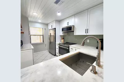 5163 N Highway A1A #216, Hutchinson Island, FL 34949 - Photo 2