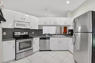 7613 Lexington Club Blvd, Delray Beach, FL 33446 - Photo 12