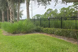 2544 SW Marshfield Ct, Port Saint Lucie, FL 34953 - Photo 18