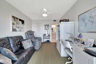 2026 Cornwall B, Boca Raton, FL 33434 - Photo 32