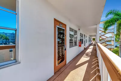 2026 Cornwall B, Boca Raton, FL 33434 - Photo 8