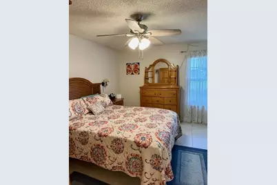 3841 Island Club Circle E, Lake Worth, FL 33462 - Photo 8