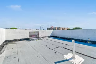 322 N Lakeside Ct, West Palm Beach, FL 33407 - Photo 32